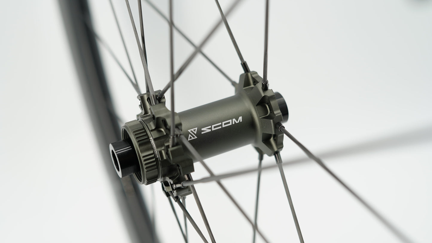 Para kół SCOM ULTRA Tubeless Ready (centralna blokada)