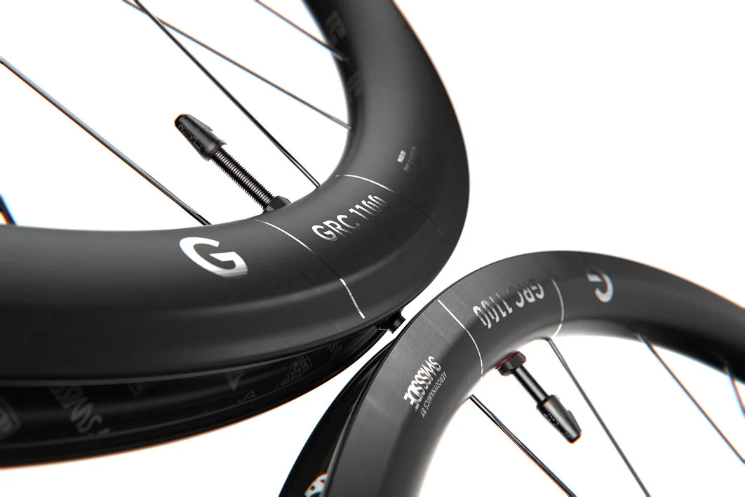 Przednie koło DT SWISS GRC 1100 DICUT 30 DISC Tubeless Ready (Center Lock)