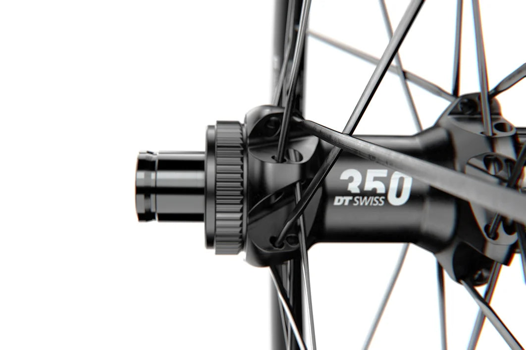 Tylne koło DT SWISS PR 1600 SPLINE 23 DIC Tubeless Ready (Center Lock)
