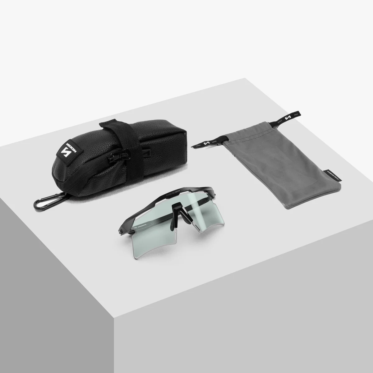 SCICON AEROSHADE 2.0 TITANIUM White Metal Glasses Blue Green Photochromic Lens