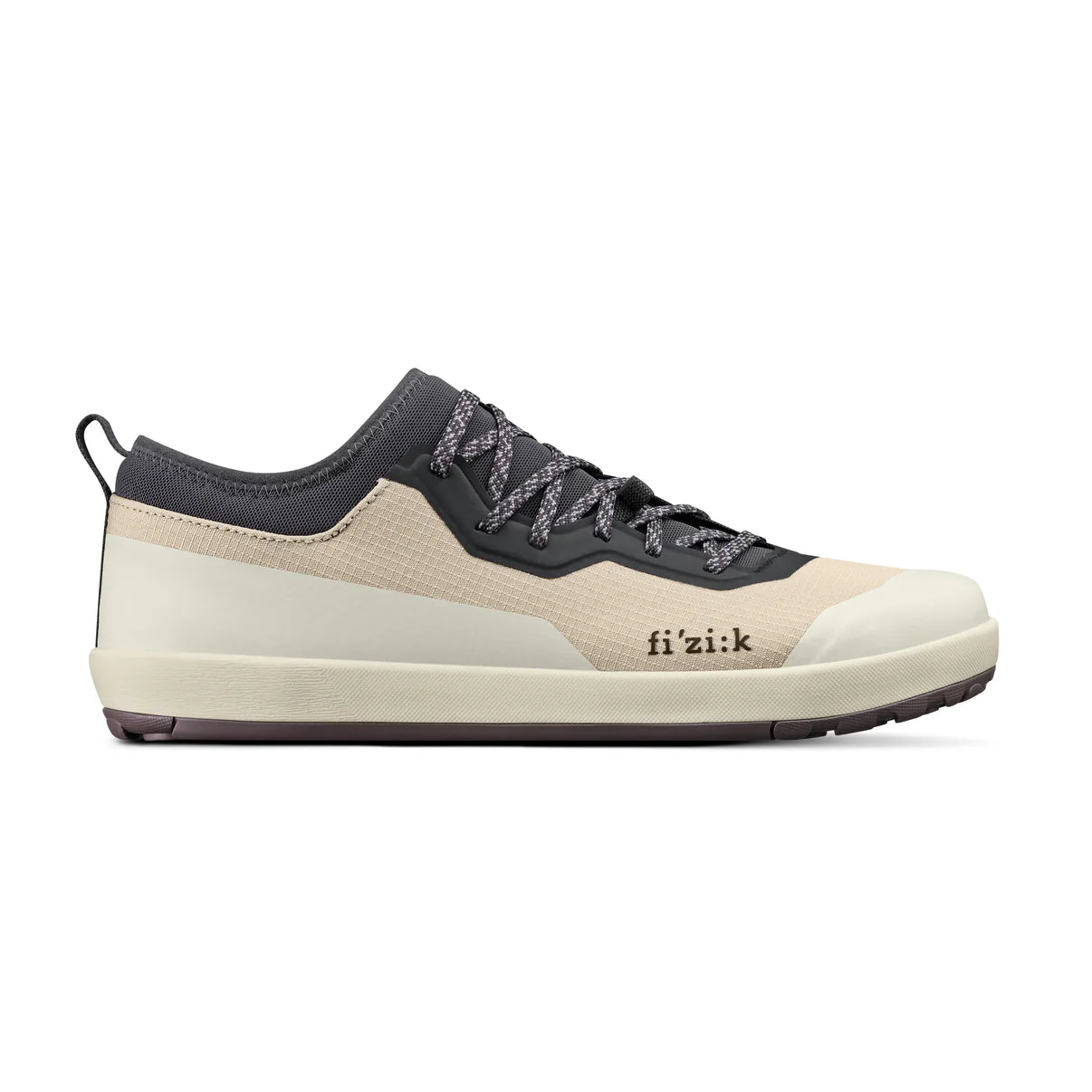 Buty MTB FIZIK VERSOR 2 FLAT biało-szare