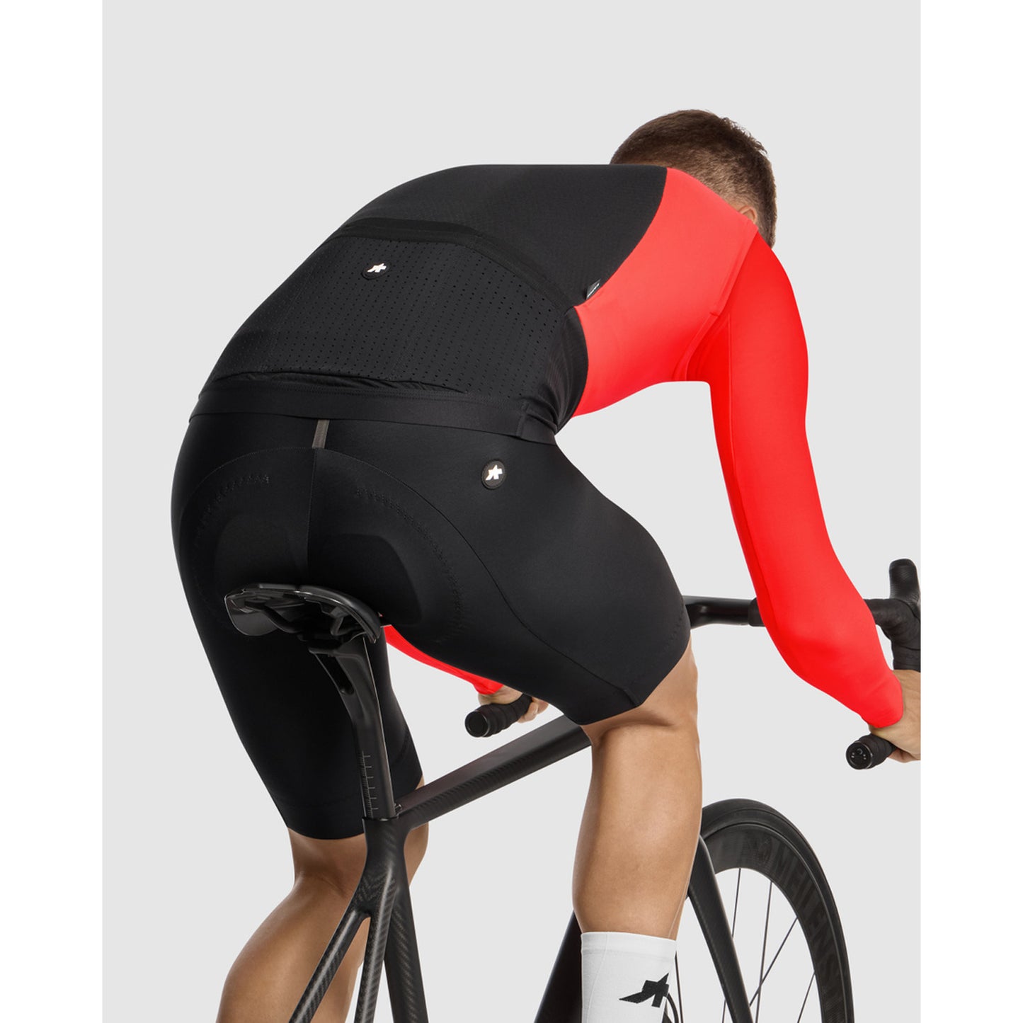 ASSOS EQUIPE R S11 LollyRed Kurtka bez rękawów