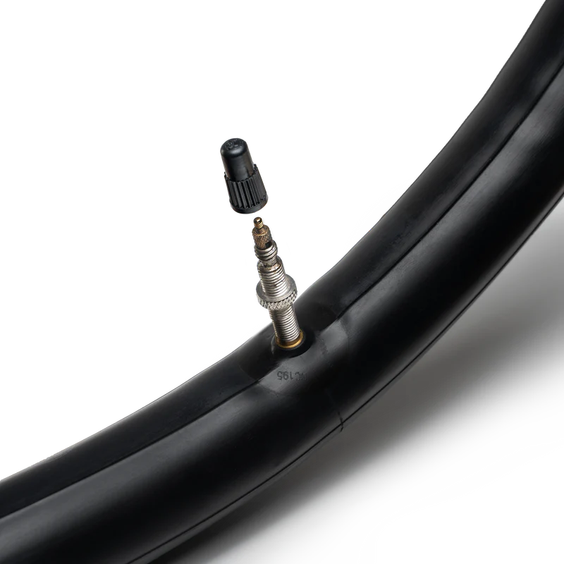Dętka WTB 700x38/45c z zaworem Presta