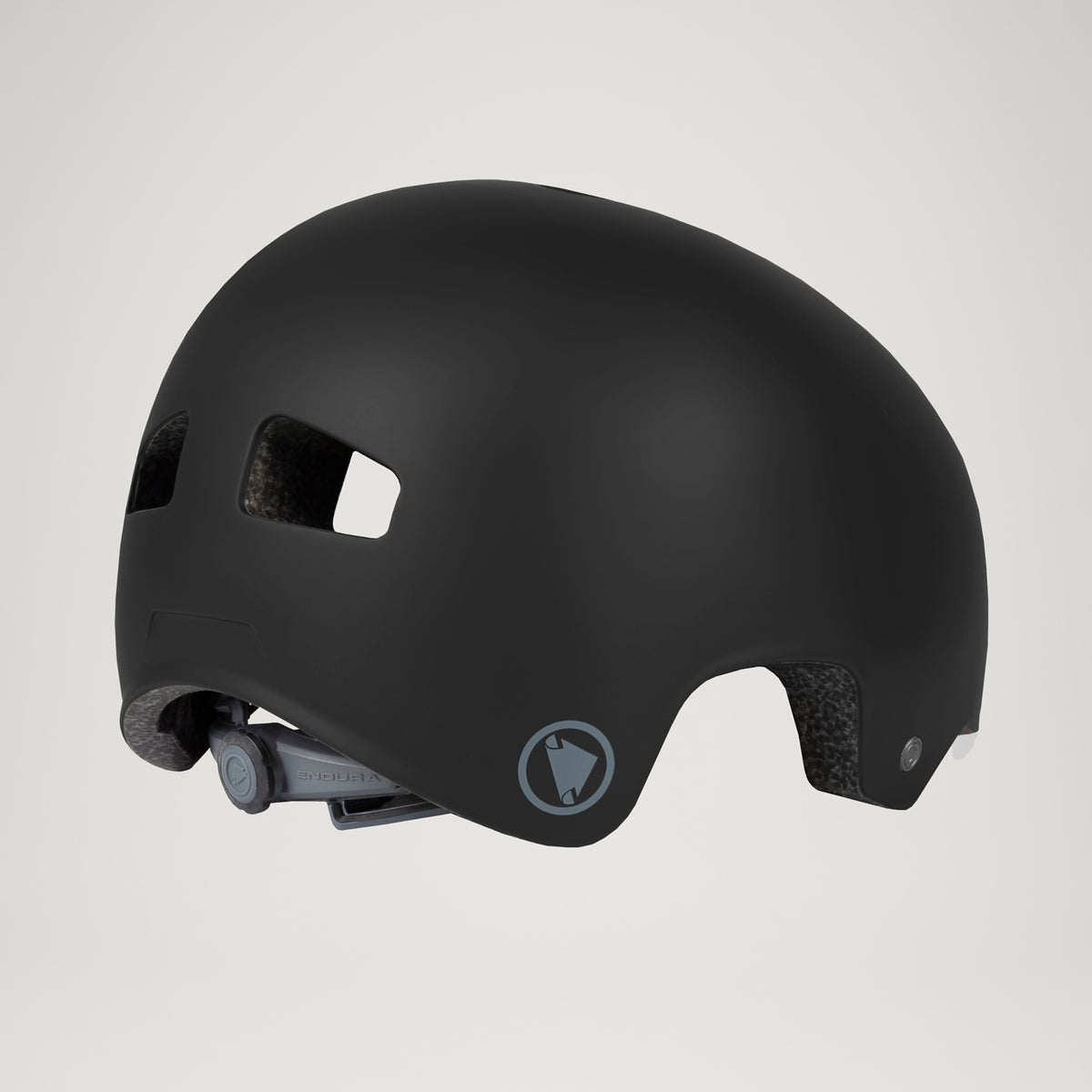 Kask typu bowl BMX ENDURA PISSPOT czarny