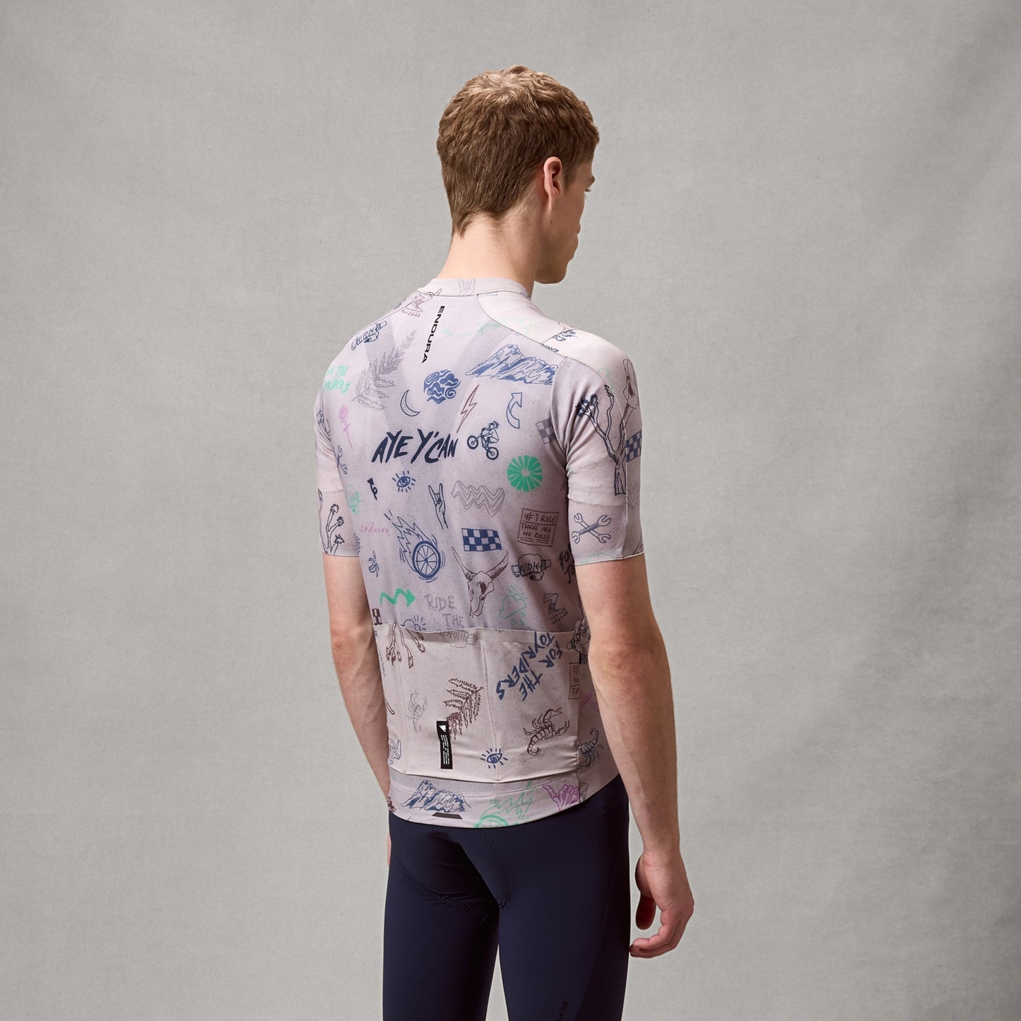 ENDURA PRO SL PRINT Short Sleeve Titanium Jersey