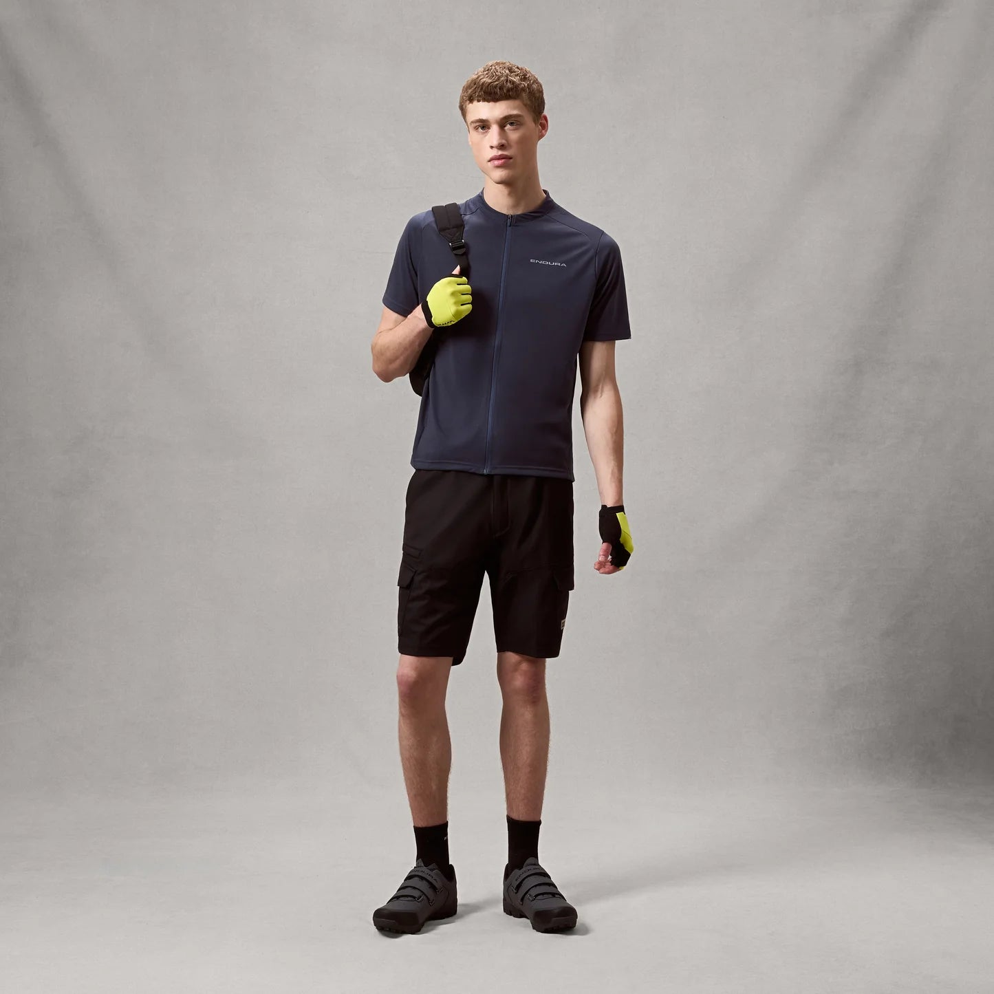 ENDURA LOOP ZIPPED Short Sleeve Carbon Jersey Grey