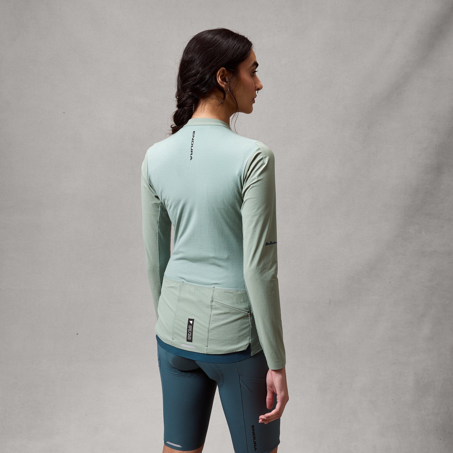 ENDURA ALLTRACK RIDE Women's Long Sleeve Jersey Sage Green