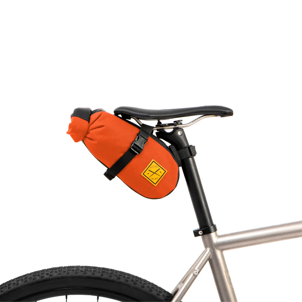 Torba pod siodełko RESTRAP SADDLE PACK 2,5 l, pomarańczowa