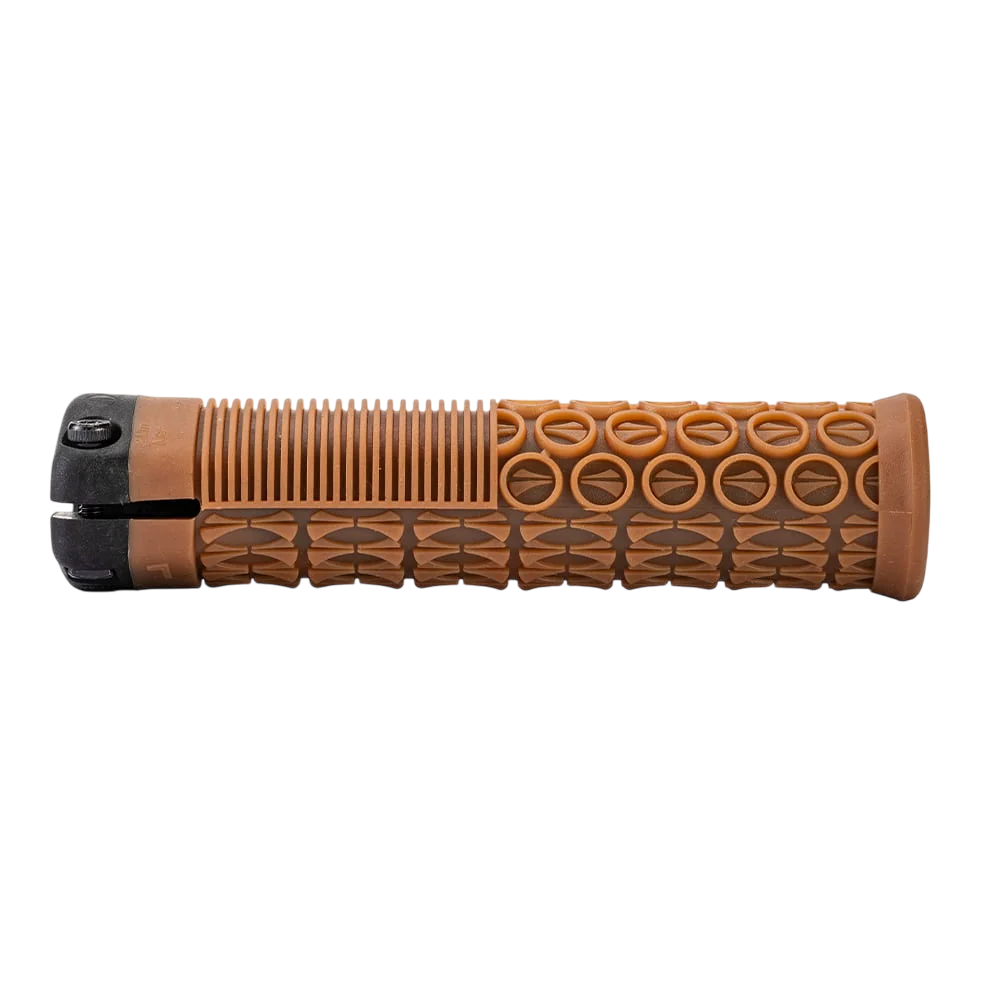 Chwyty SDG THRICE 136 mm Guma brązowa
