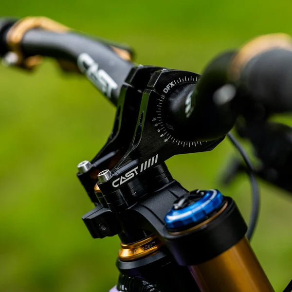 CAST DFX DIRECT MOUNT wspornik czarny