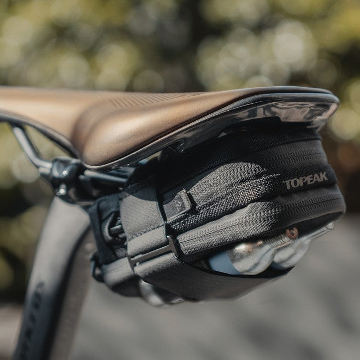 TOPEAK ELEMENTA GEARBAG Torba pod siodło z narzędziami czarna