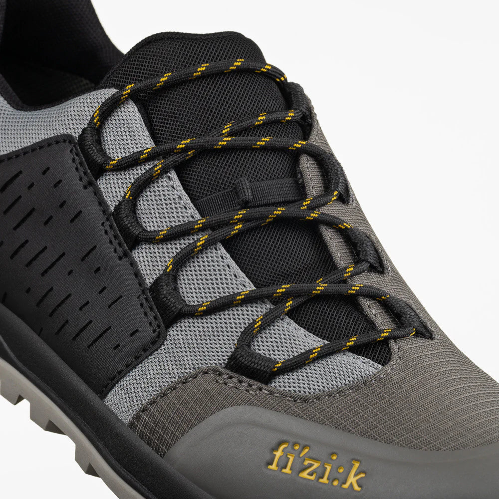 FIZIK TERRA ERGOLACE GTX FLAT Mountain Bike Shoes, Gray/Black