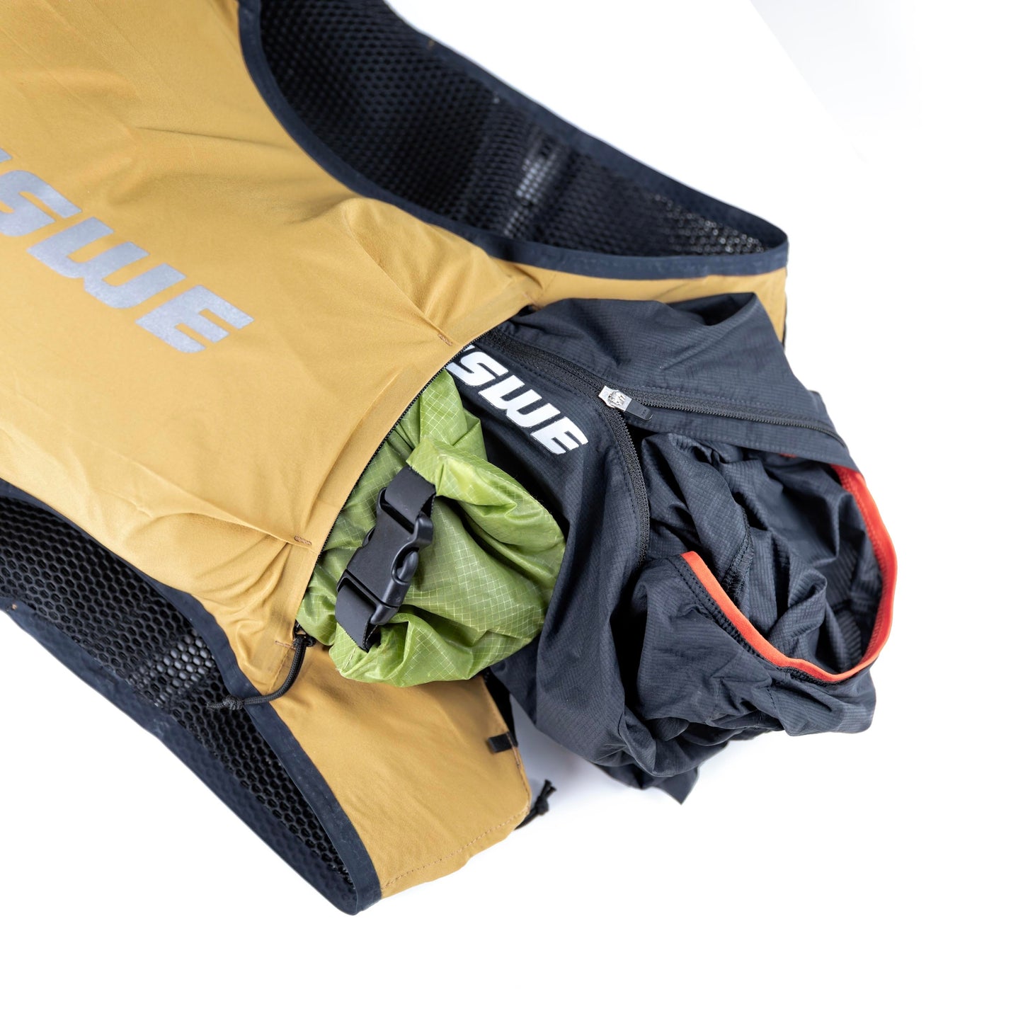USWE VST Trail Running 8 L Hydration Vest Bronze