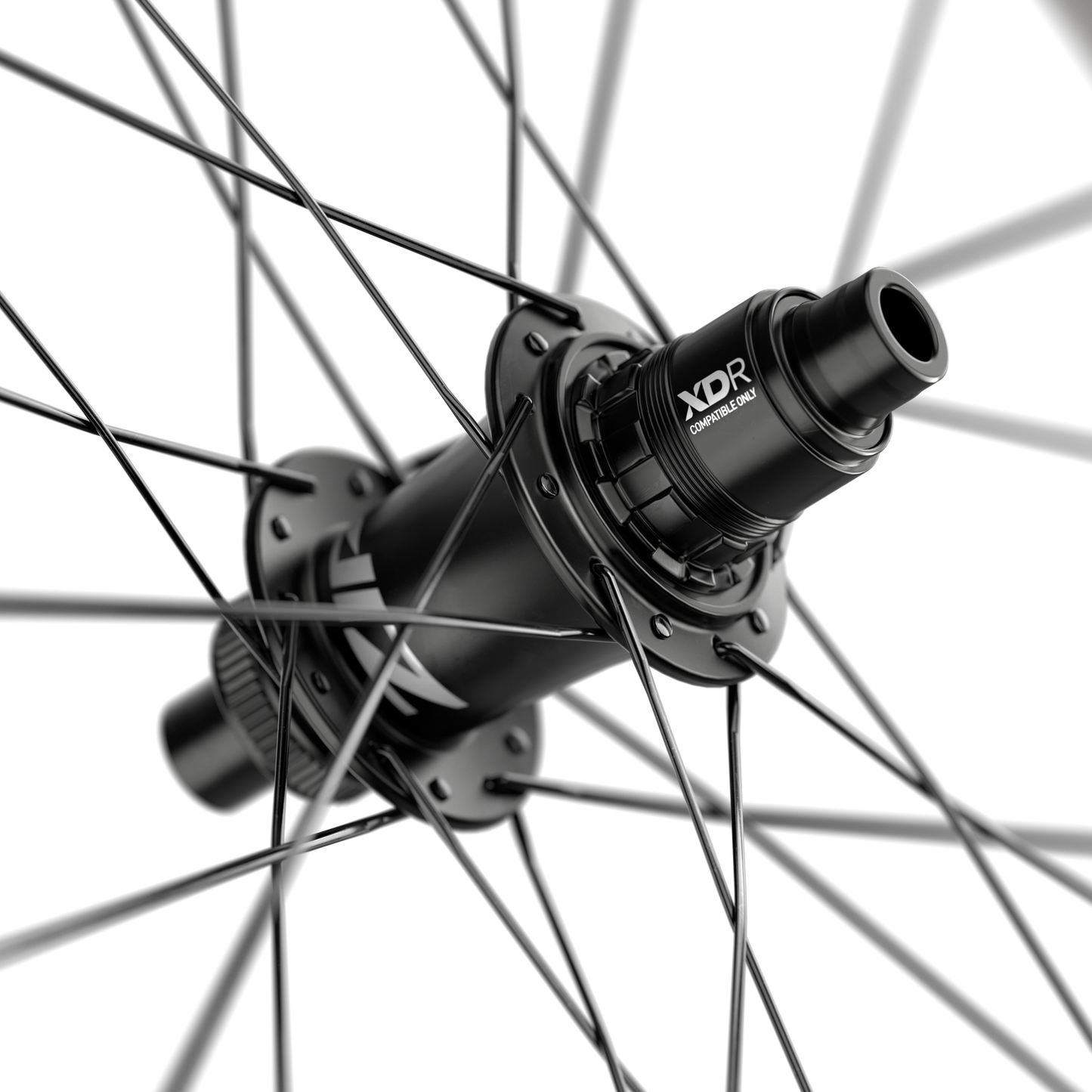 Białe tylne koło ZIPP 404 S A1