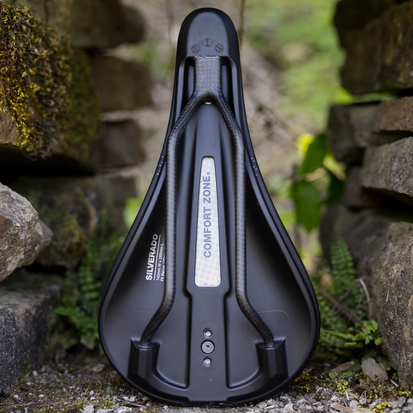 Siodełko WTB SILVERADO 142 mm z karbonowymi szynami