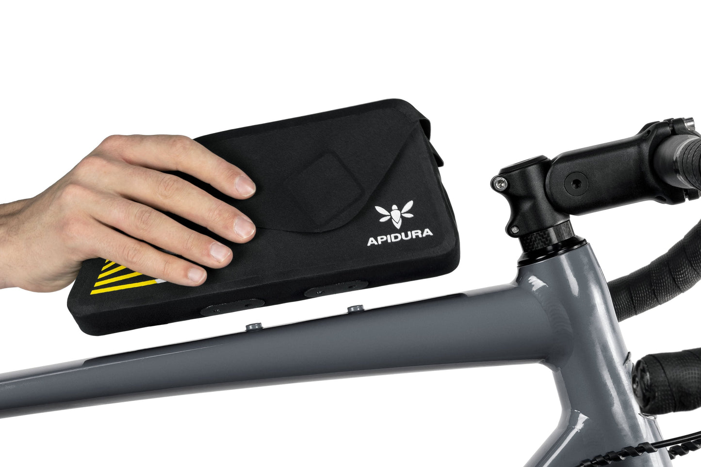 Torba na ramę APIDURA RACING BOLT-ON TOP TUBE PACK 1 L czarna