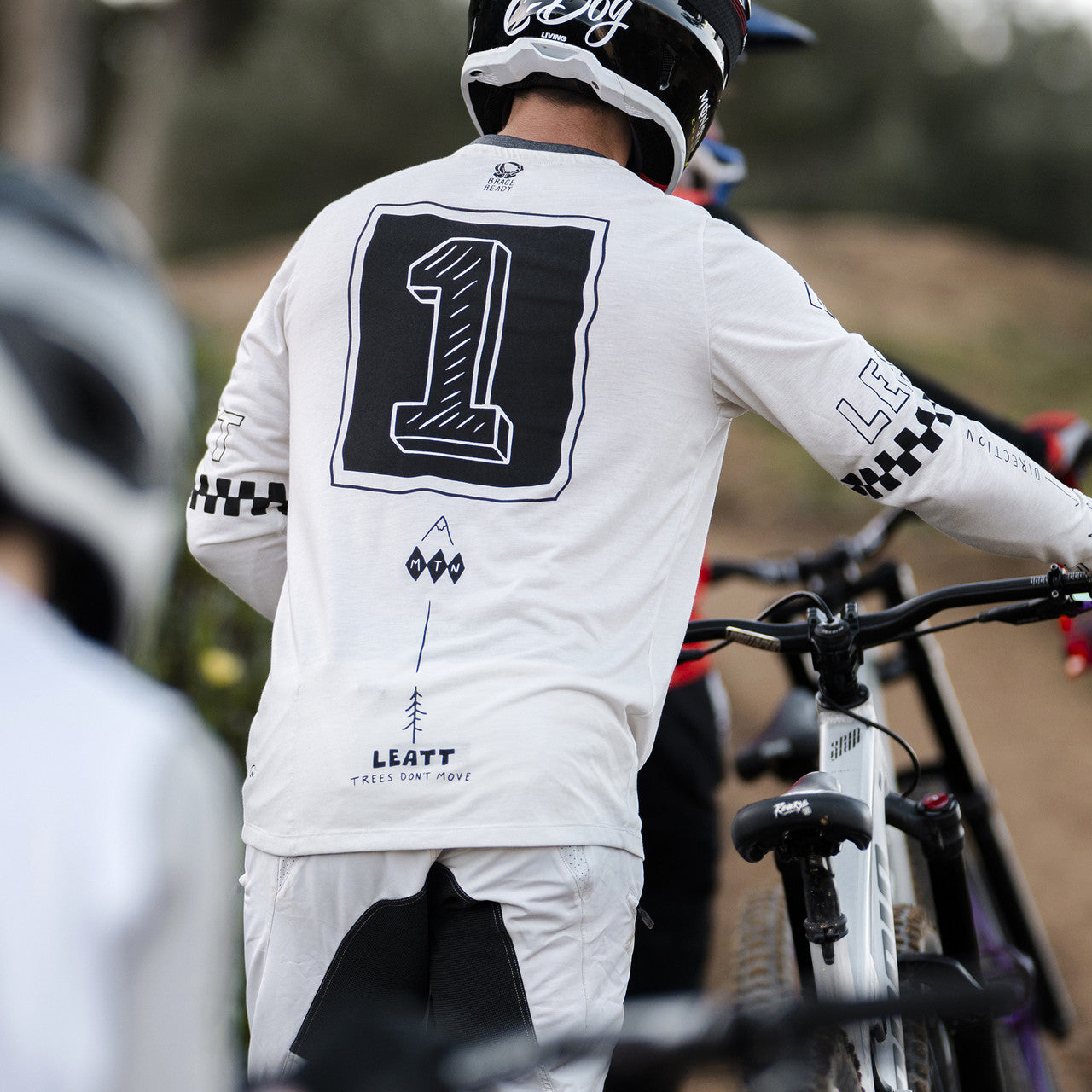 LEATT MTB Gravity 3.0 Long Sleeve Jersey White