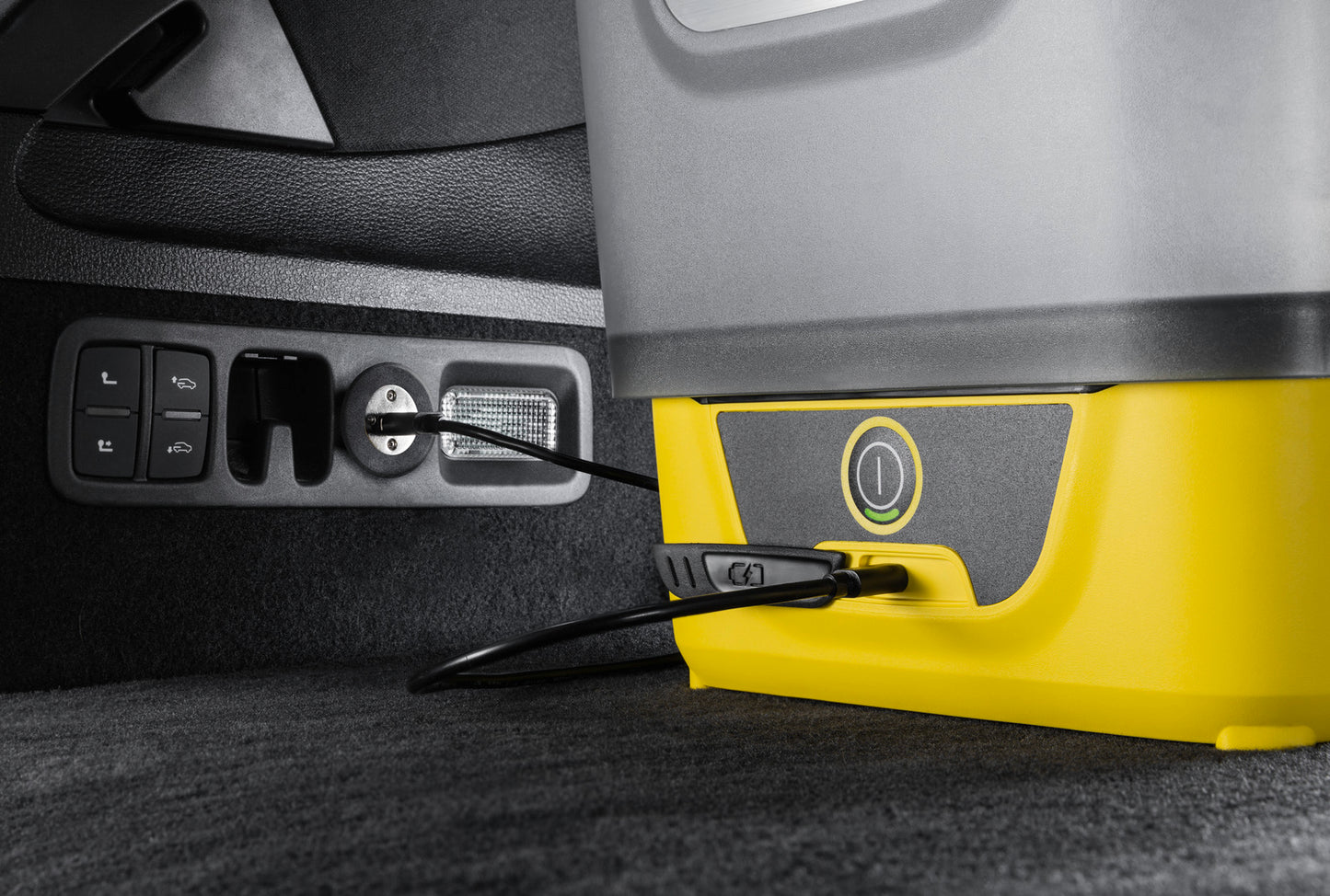 KÄRCHER OC 4 Cordless Handheld Cleaner