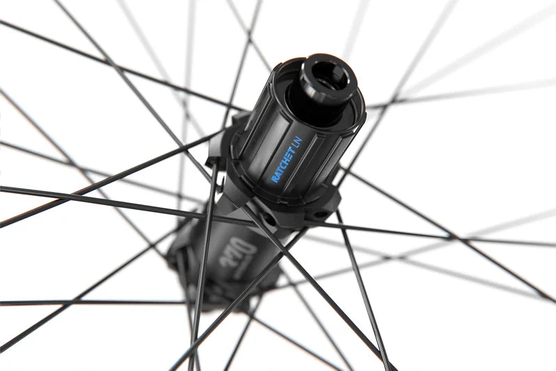 DT SWISS HU 1900 SPLINE 29" 30 mm 12x148 mm rear wheel