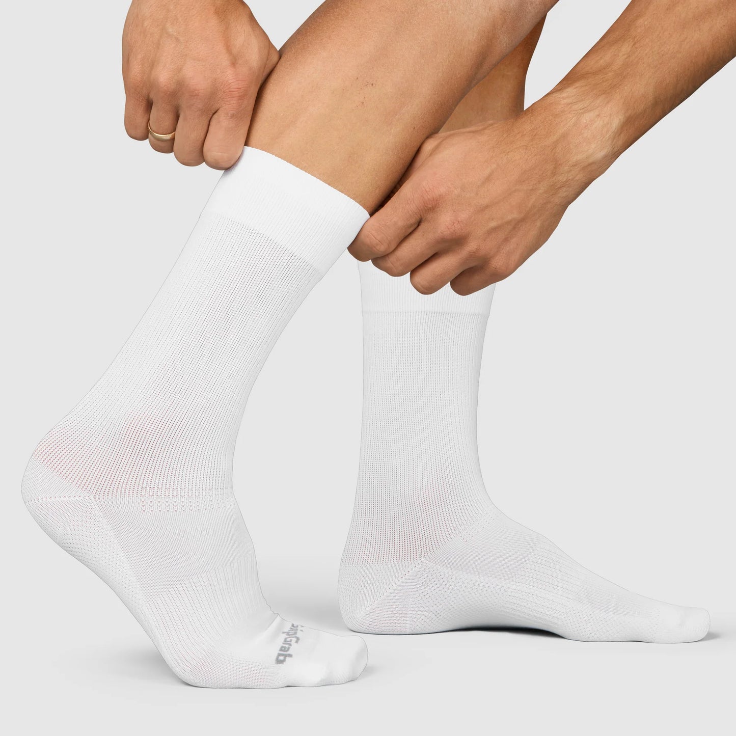 GRIPGRAB EXPLR HIGH Socks White