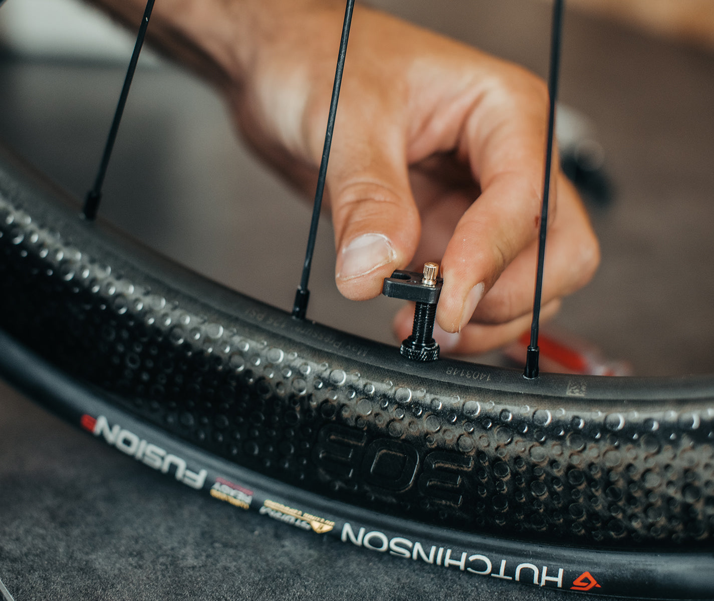 PRZEDŁUŻENIE ZAWORU (x2)