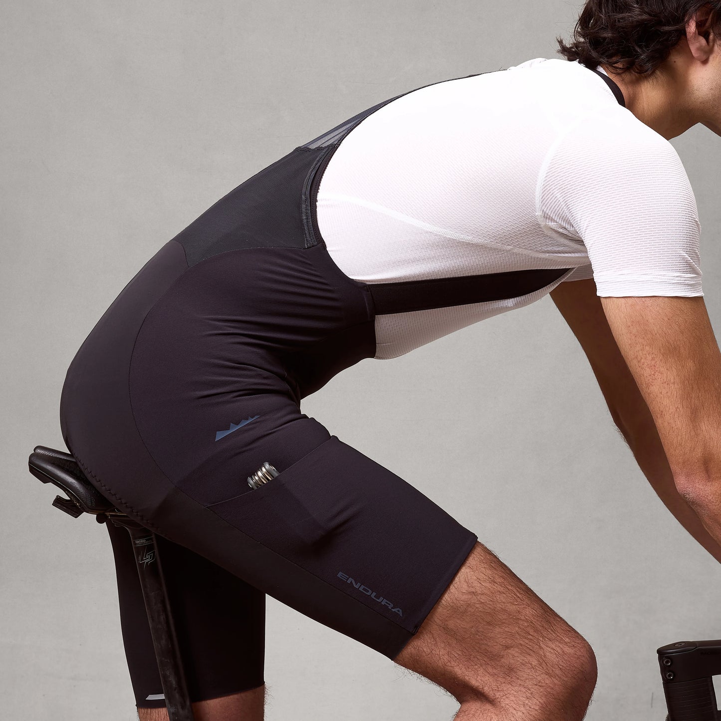 Spodenki ENDURA ALLTRACK RIDE Bib Short czarne