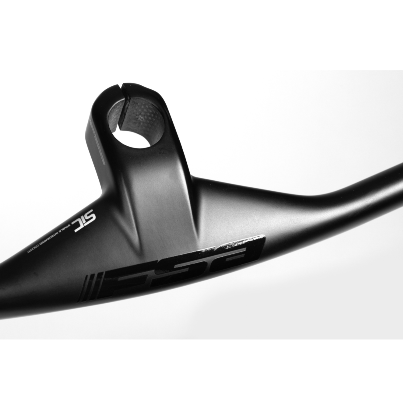 FSA NS SIC Flat Carbon Integrated Hanger 60mm x 760mm Carbon