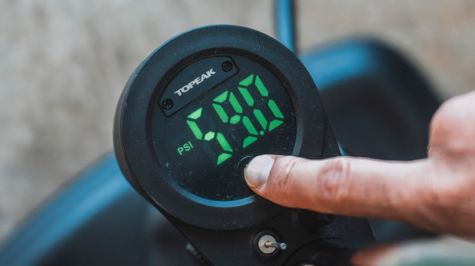 TOPEAK JOEBLOW MOUNTAIN X DIGITAL foot pump