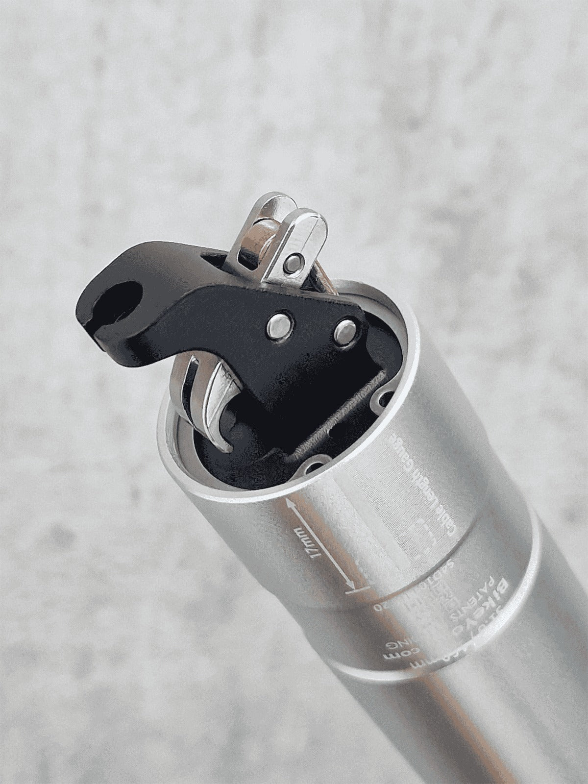 BIKEYOKE REVIVE 3.0 Telescopic Seat Post Silver