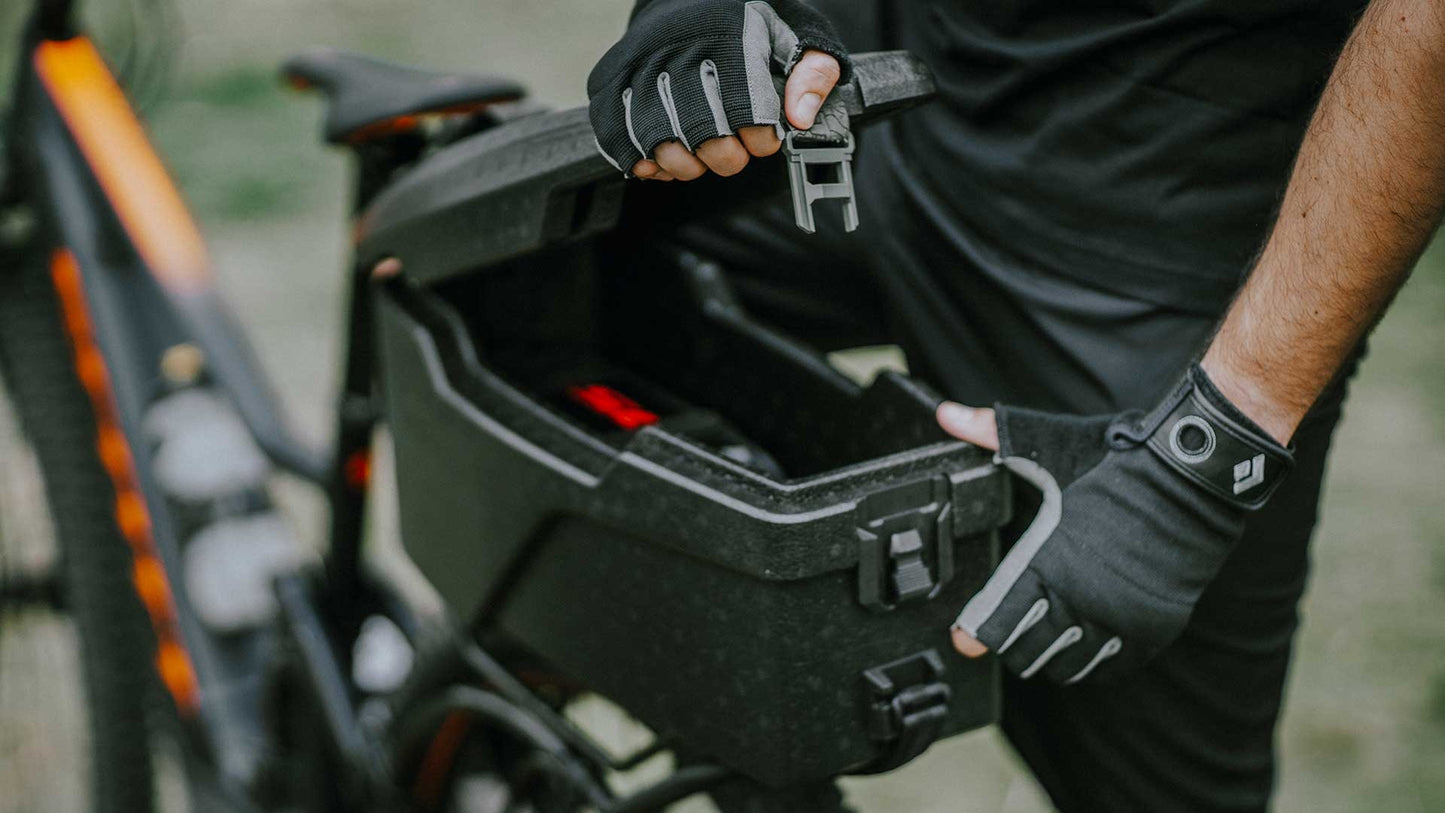 Uchwyt baterii TOPEAK E-XPLORER TRUNKBOX