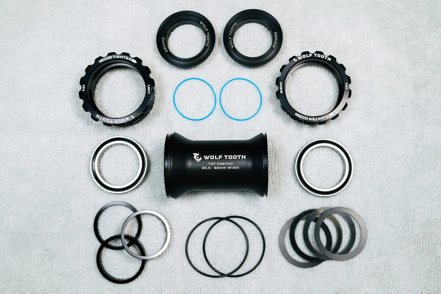 Mechanizm korbowy WOLFTOOTH T47 External 29mm SRAM DUB raw silver