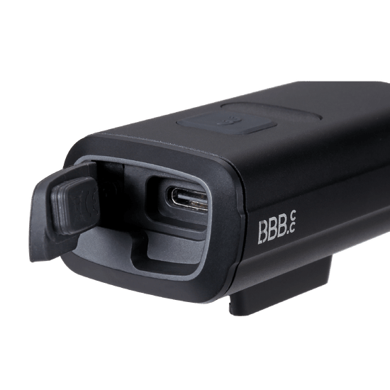 BBB NANOSTRIKE 700 front light with indicator