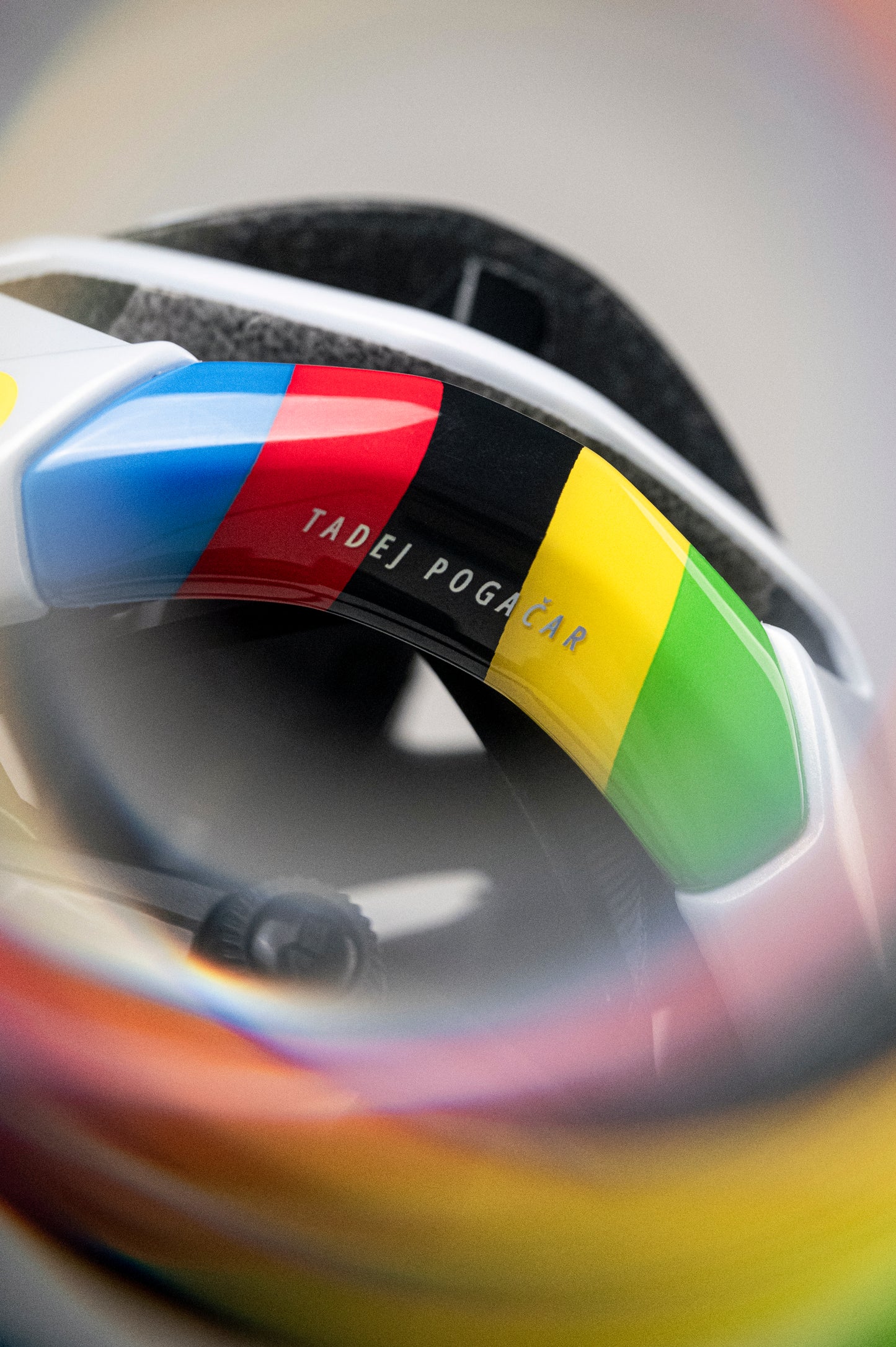 Kask MET TRENTA 3K CARBON LIMITED WORD CHAMPION 2026 biały