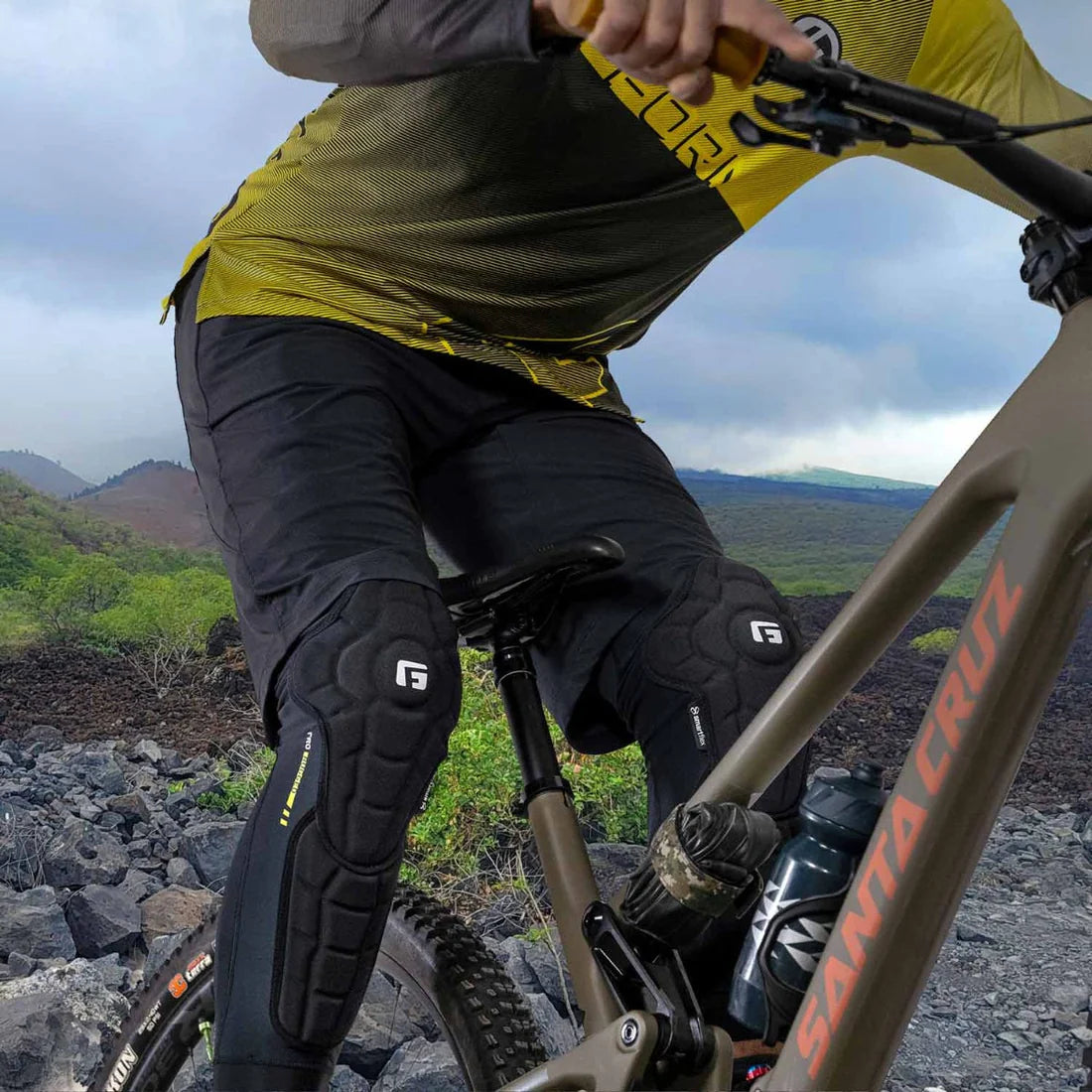 Ochraniacze goleni G-FORM PRO RUGGED 2 czarne