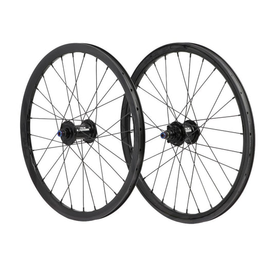 Para Kół PRIDE 20" (451mm) Karbon Wave Gloss Black Fusion Disc Osie 10/10mm Czarny