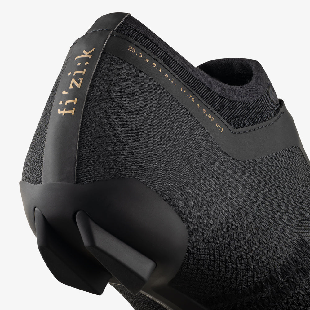 Buty szosowe FIZIK VENTO VEGA CARBON, czarne